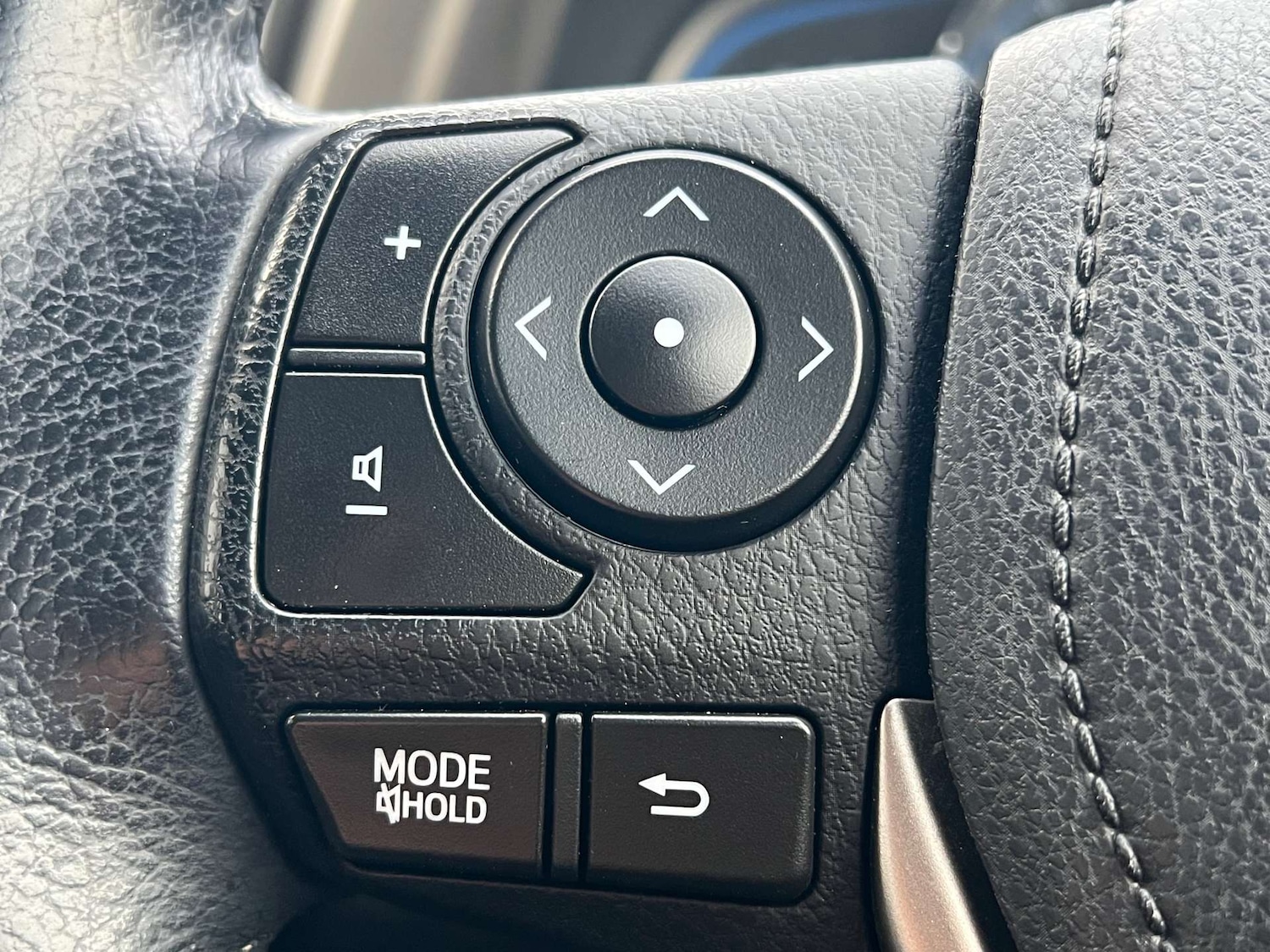 Used Toyota RAV4 2013 for sale - 76595821: Photo 45