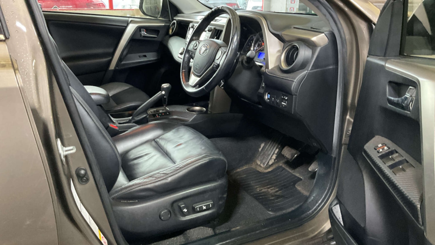 Used Toyota RAV4 2013 for sale - 76595821: Photo 7