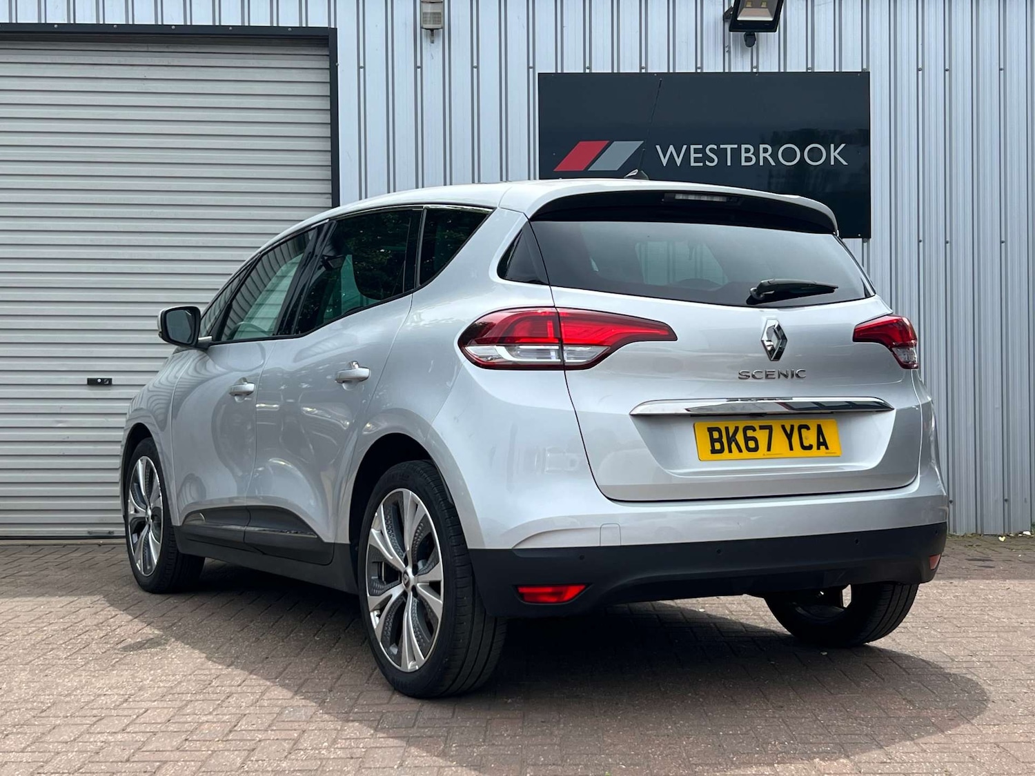 Used Renault Scenic 2017 for sale - 76601484: Photo 11