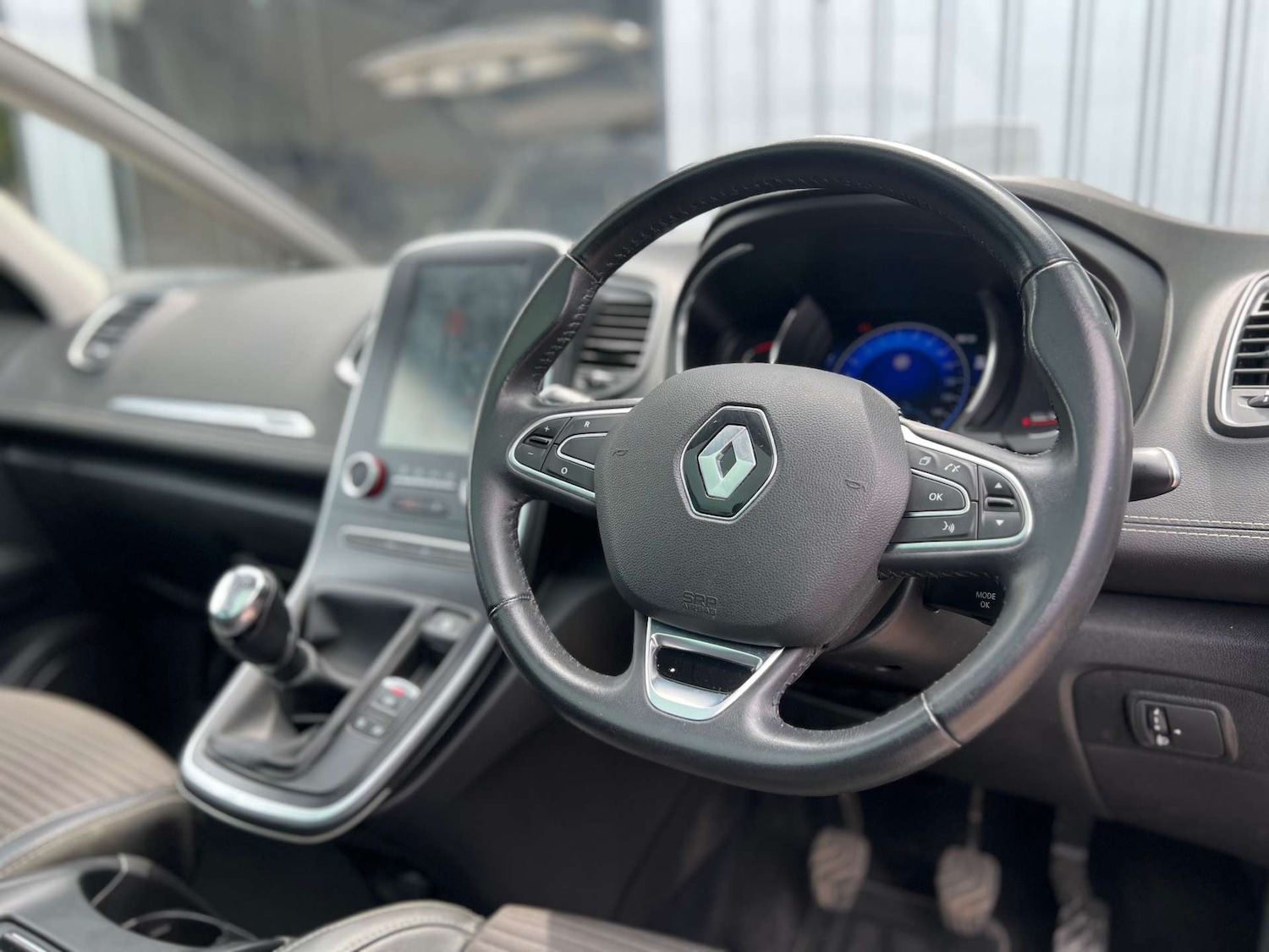 Used Renault Scenic 2017 for sale - 76601484: Photo 19