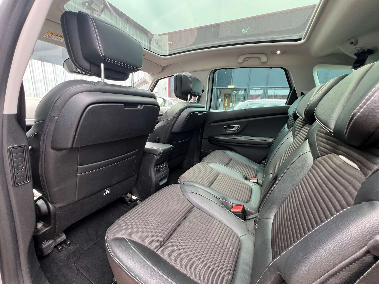 Used Renault Scenic 2017 for sale - 76601484: Photo 28