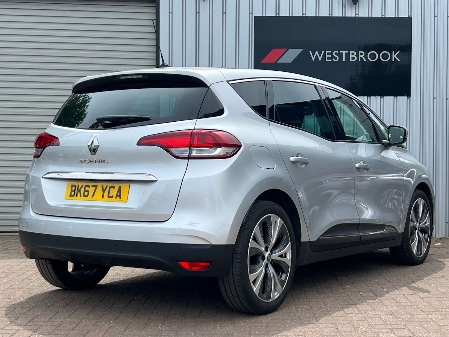 Used Renault Scenic 2017 for sale - 76601484: Photo 3