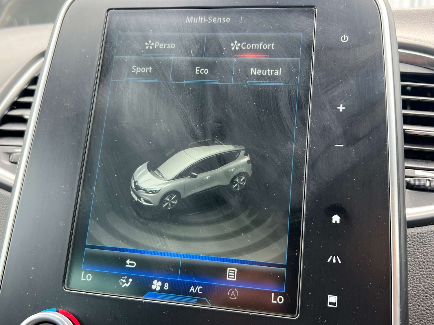 Used Renault Scenic 2017 for sale - 76601484: Photo 47