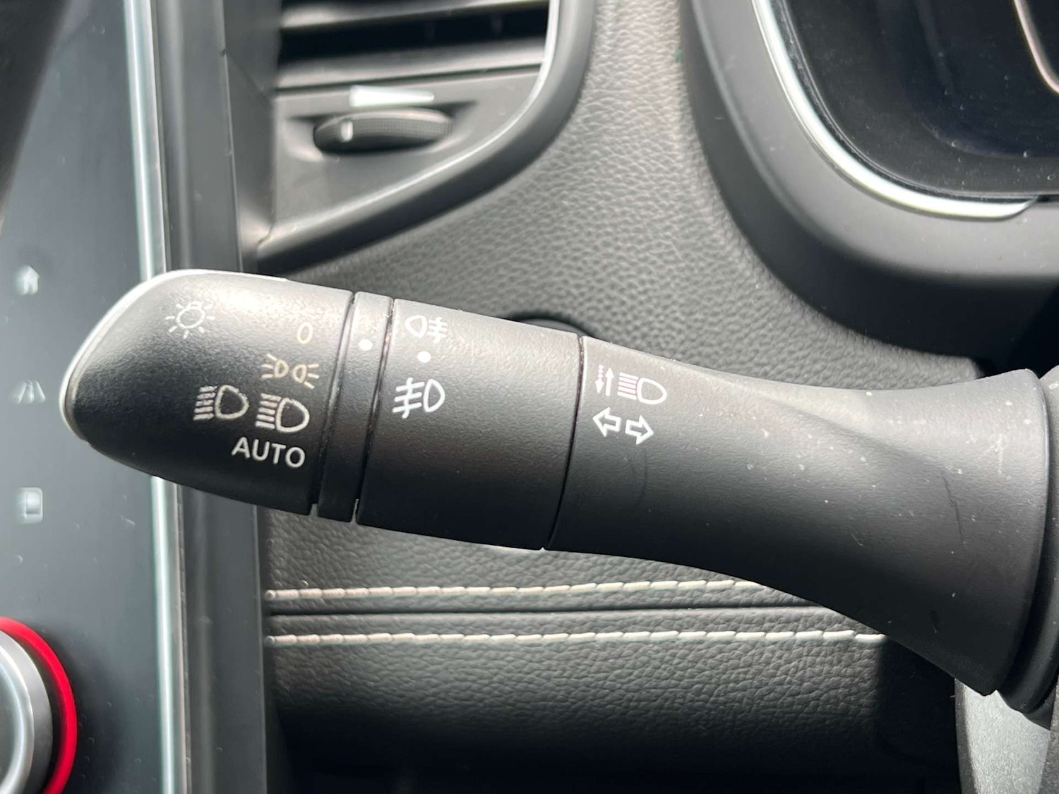 Used Renault Scenic 2017 for sale - 76601484: Photo 49