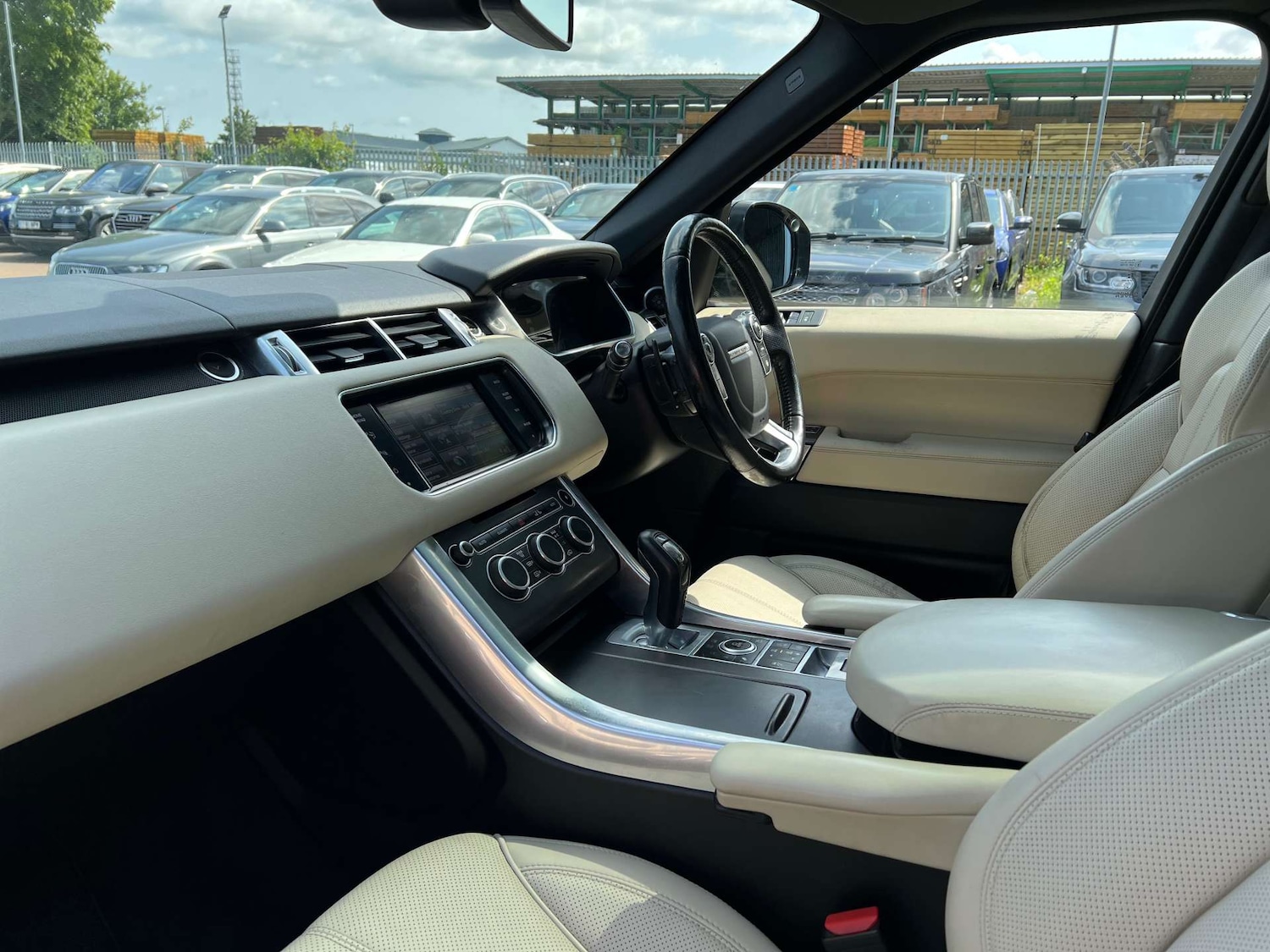 Used Land Rover Range Rover Sport 2013 for sale - 76601531: Photo 39