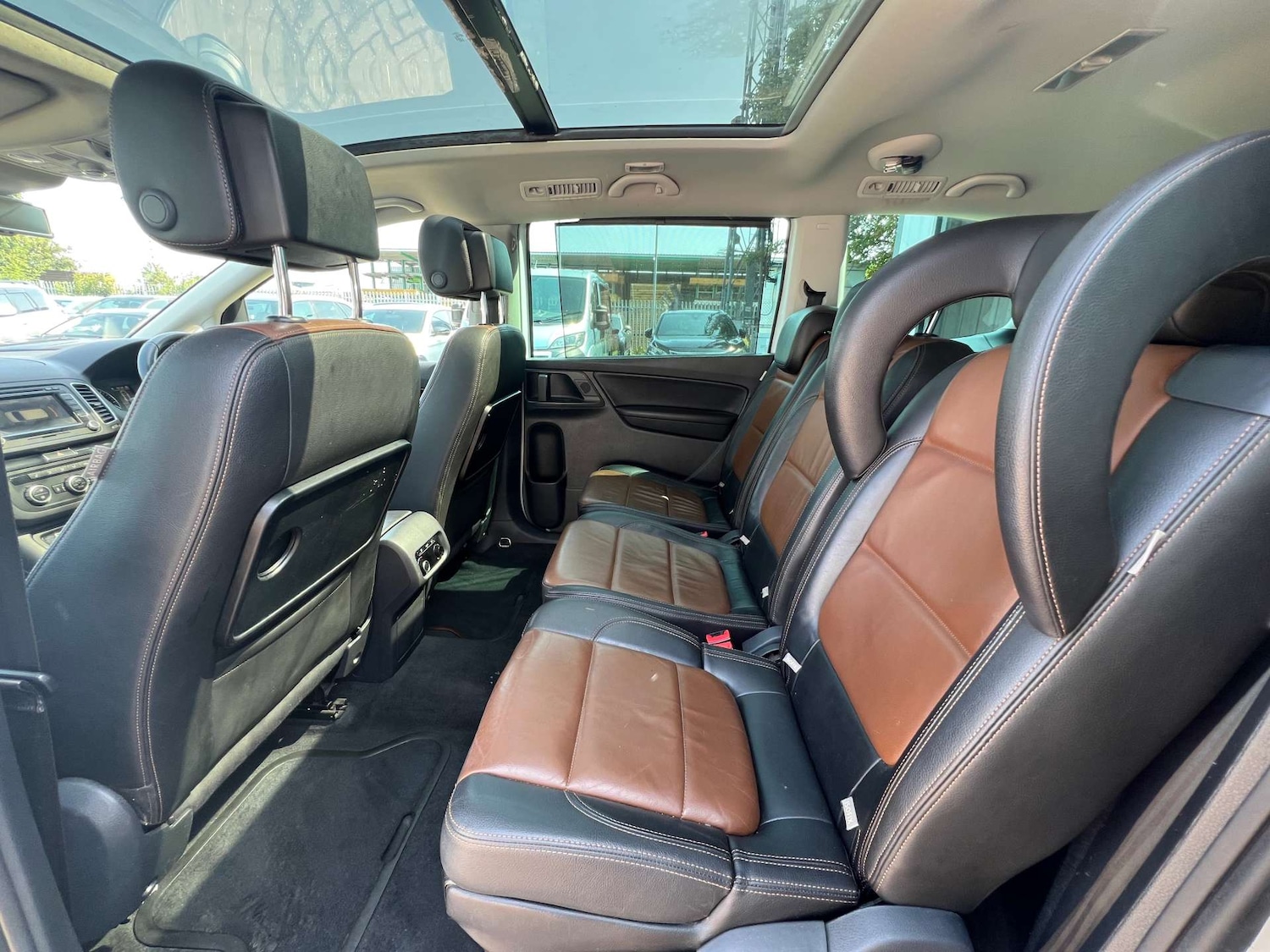 Vehicle 28