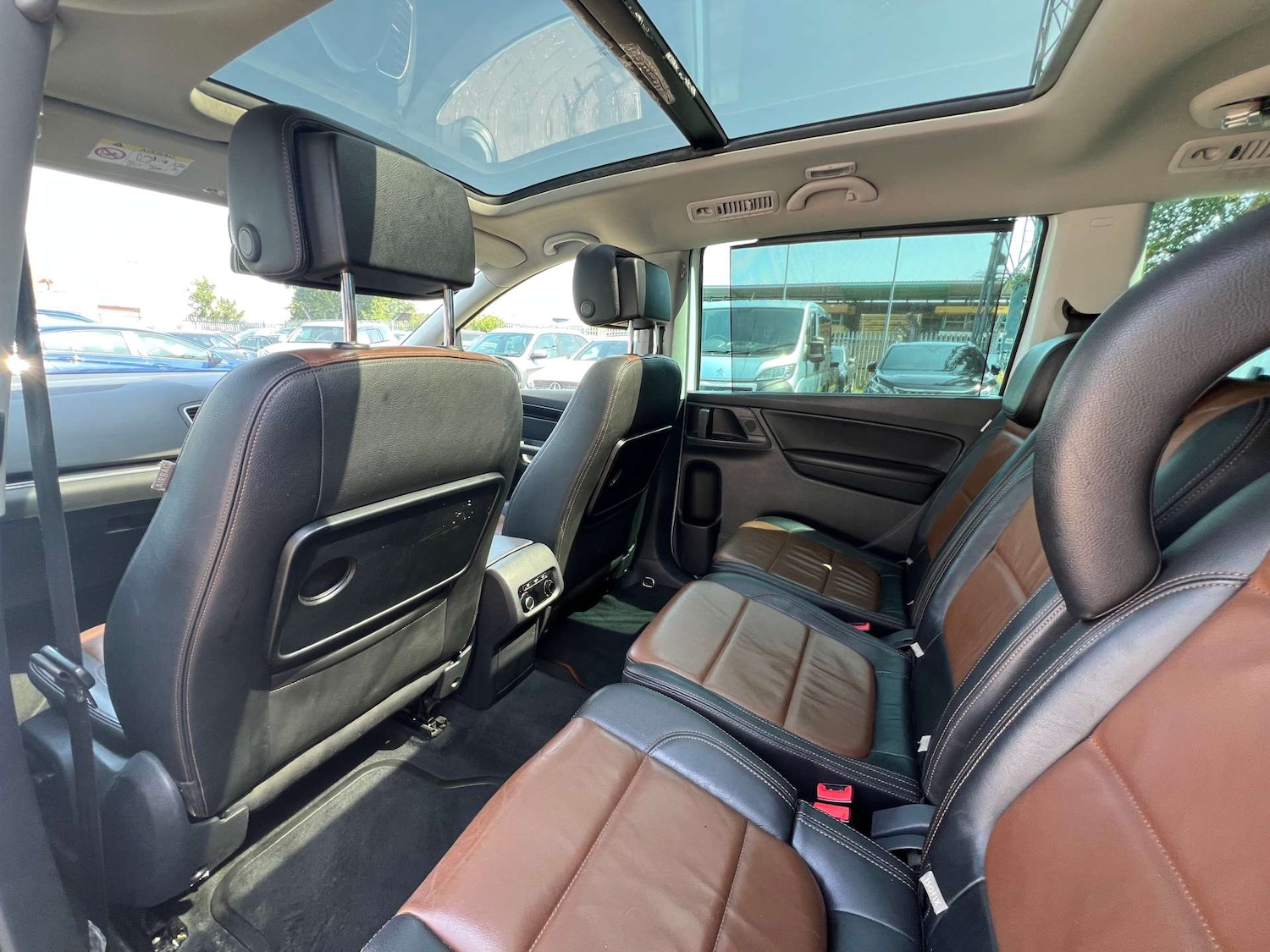 Vehicle 29