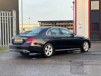 Used Mercedes-Benz E Class 2017 for sale - 79393396: Photo