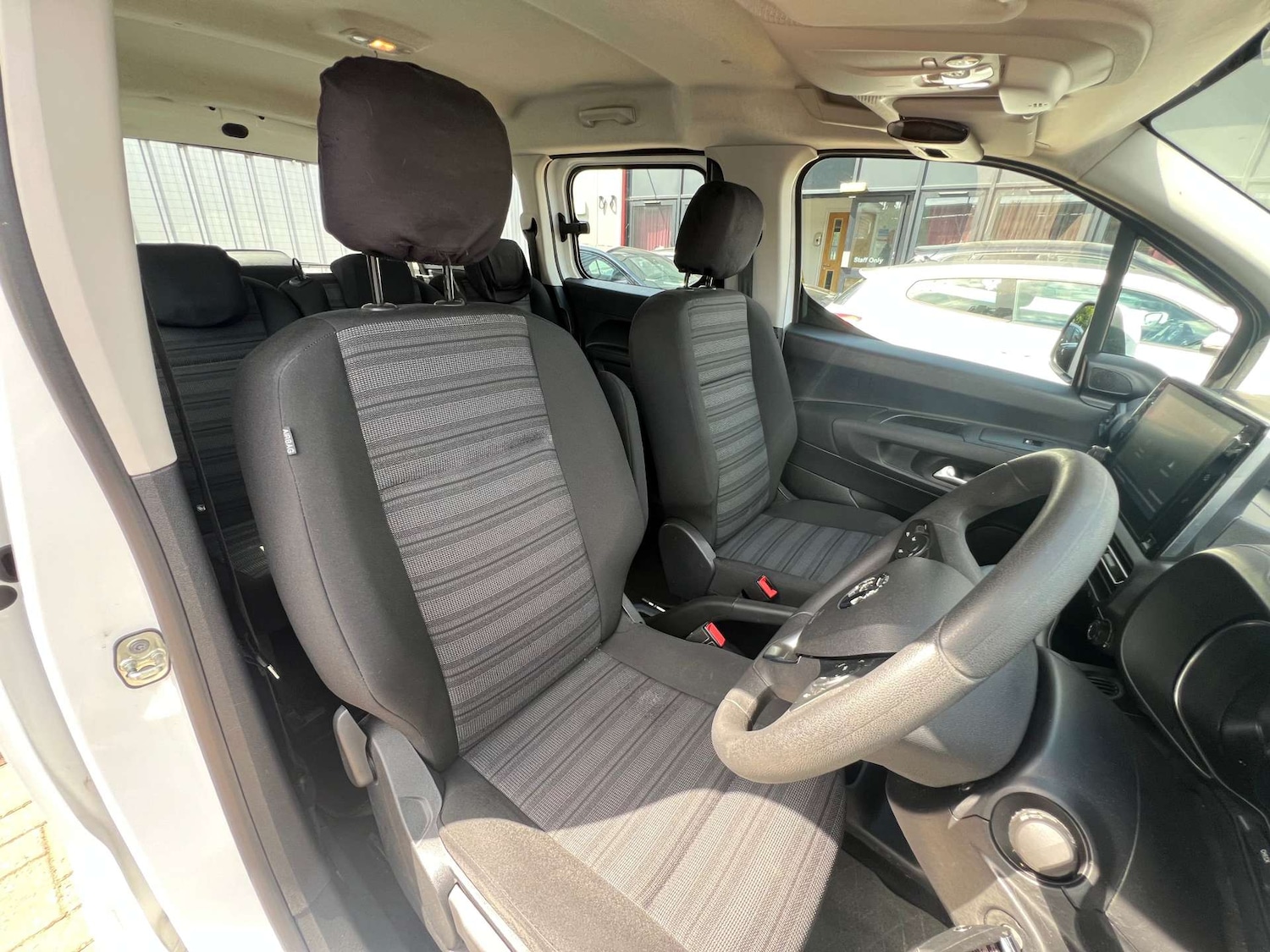Vehicle 21