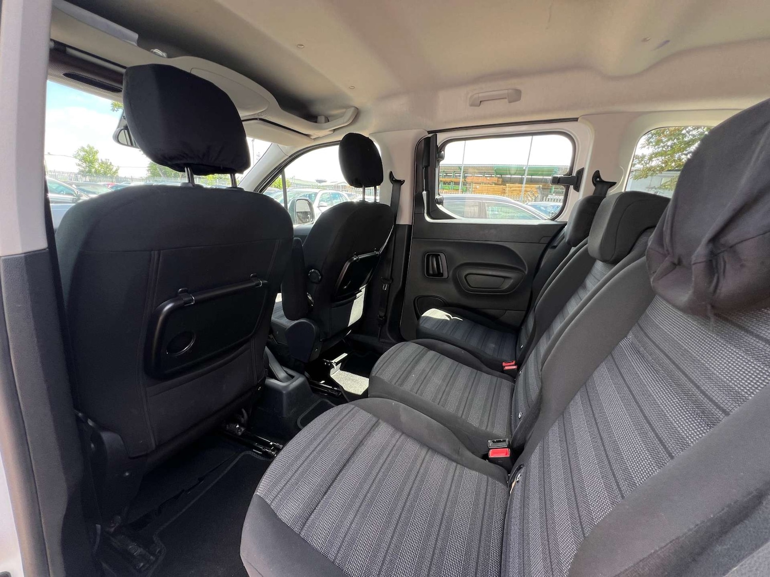 Vehicle 28