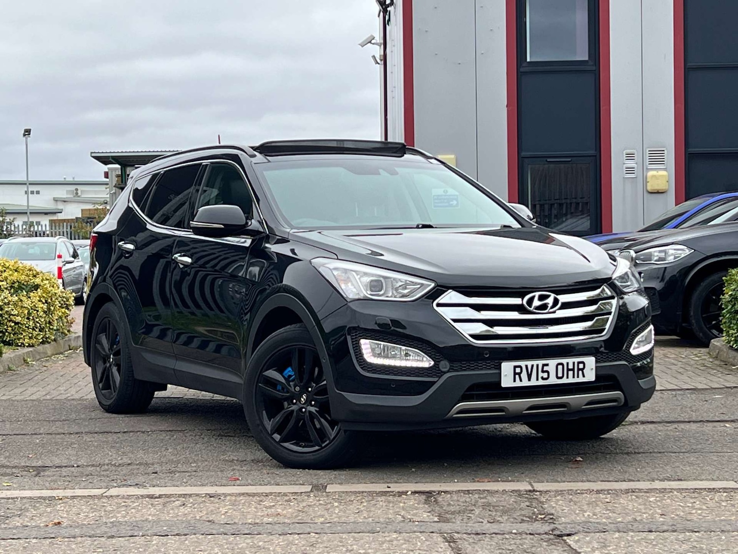 Used Hyundai Santa Fe 2015 for sale - 76274221: Photo 12