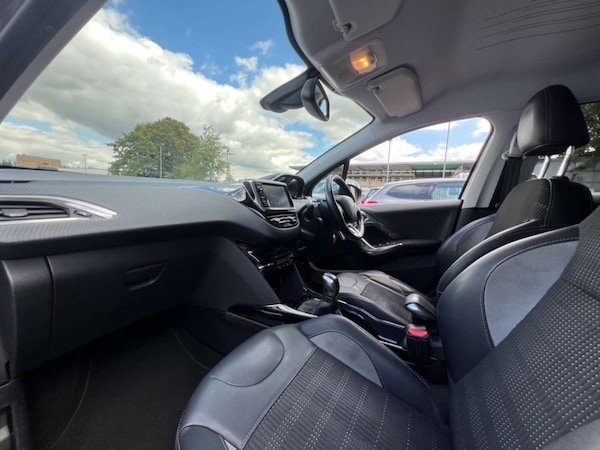 Used Peugeot 2008 2016 for sale - 72532490: Photo 35