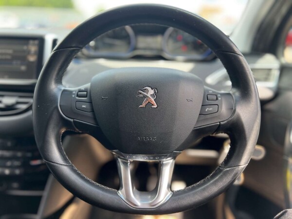 Used Peugeot 2008 2016 for sale - 72532490: Photo 51