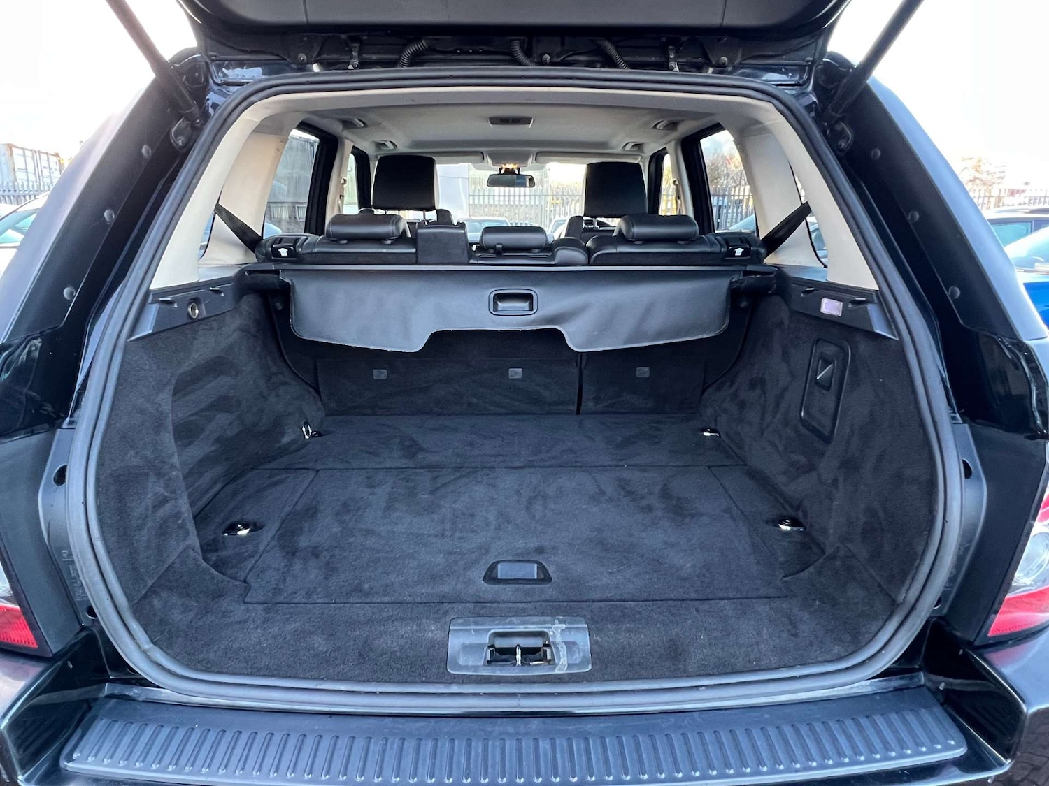 Used Land Rover Range Rover Sport 2013 for sale - 76863463: Photo 65