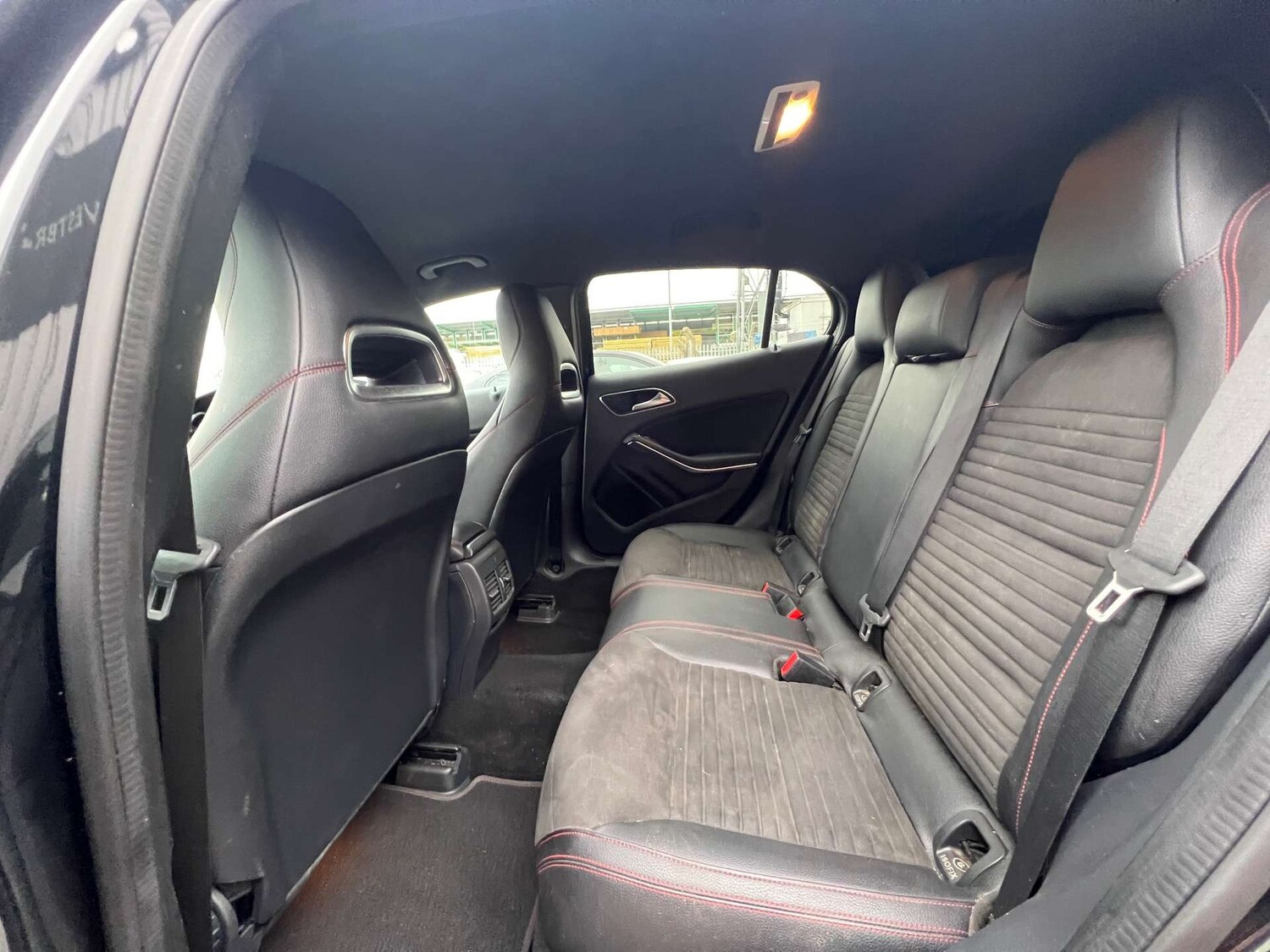 Used Mercedes-Benz GLA 2017 for sale - 77535120: Photo 23