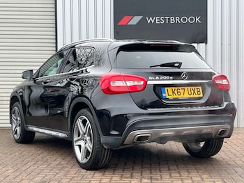 Used Mercedes-Benz GLA 2017 for sale - 77535120: Photo