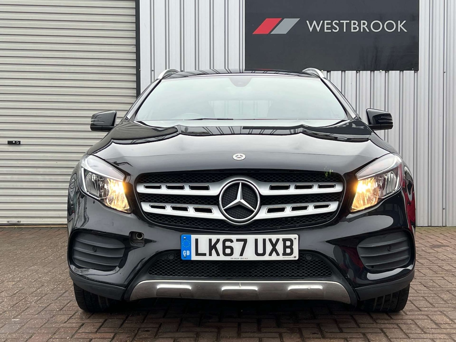 Used Mercedes-Benz GLA 2017 for sale - 77535120: Photo 5