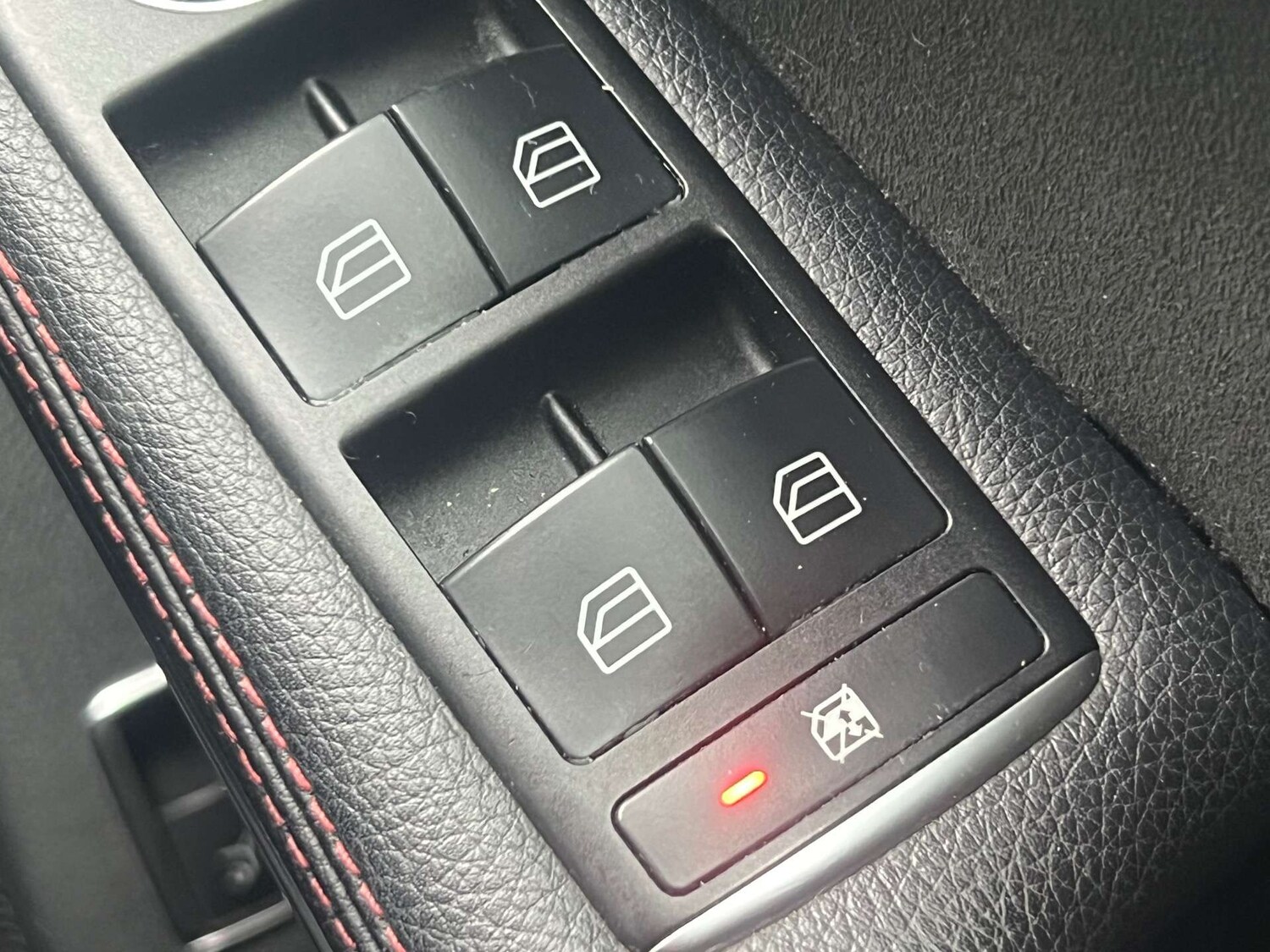 Used Mercedes-Benz GLA 2017 for sale - 77535120: Photo 50