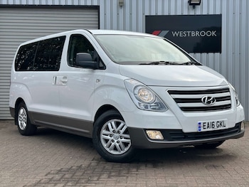 2016 - 2.5 CRDi SE MPV 5dr Diesel Manual Euro 6 (136 ps)
