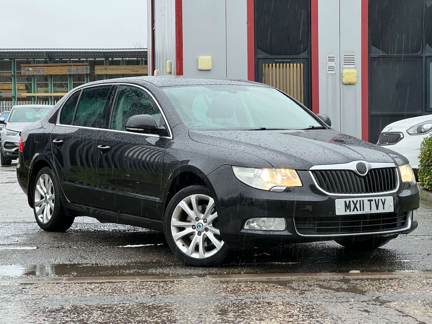 Used Skoda Superb 2011 for sale - 76863470: Photo 11
