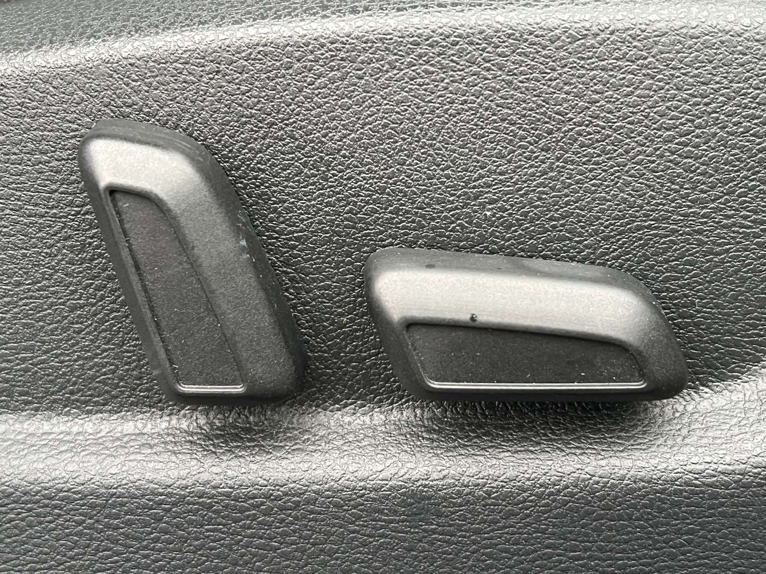 Used Skoda Superb 2011 for sale - 76863470: Photo 43