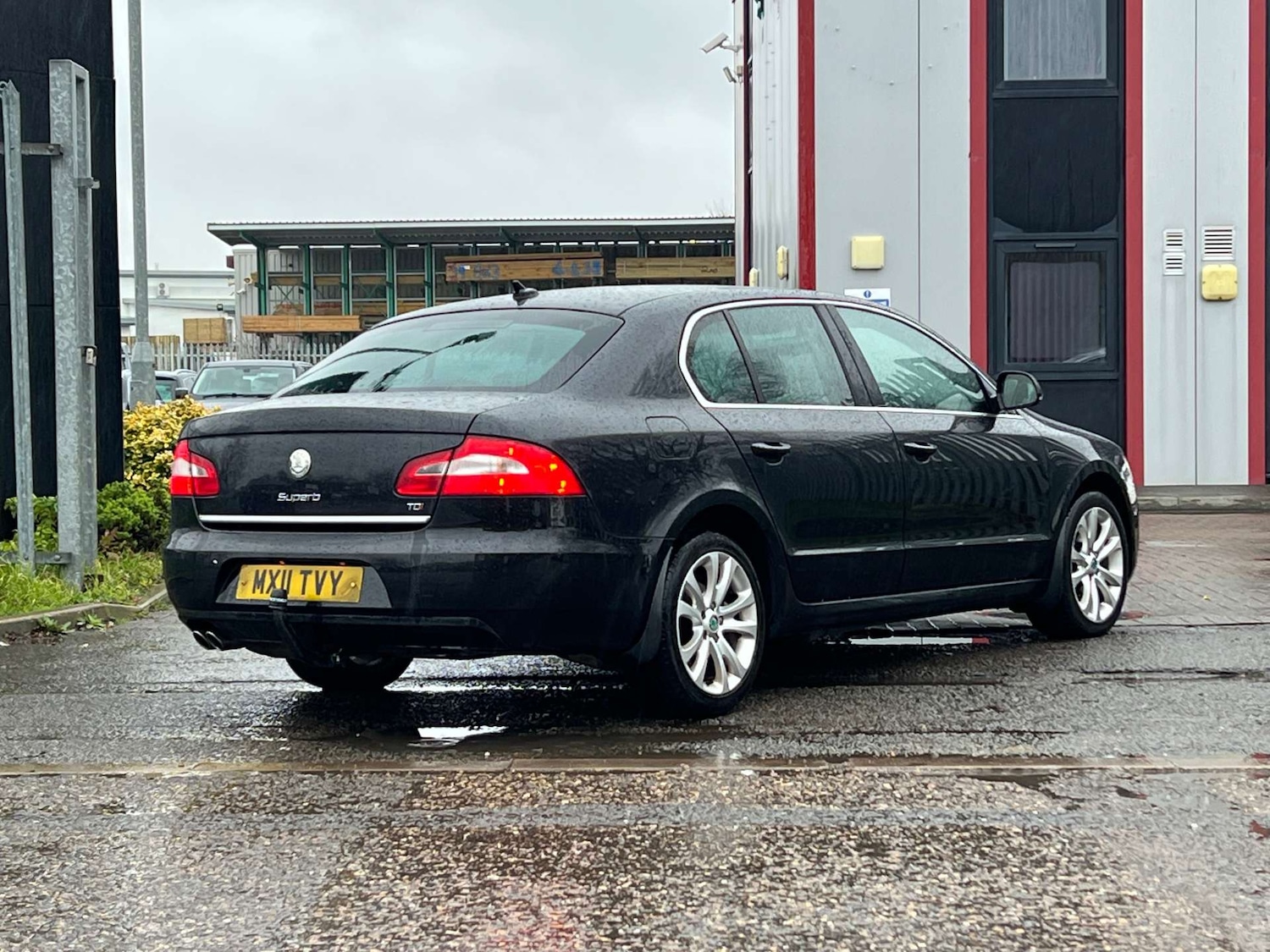 Used Skoda Superb 2011 for sale - 76863470: Photo 6
