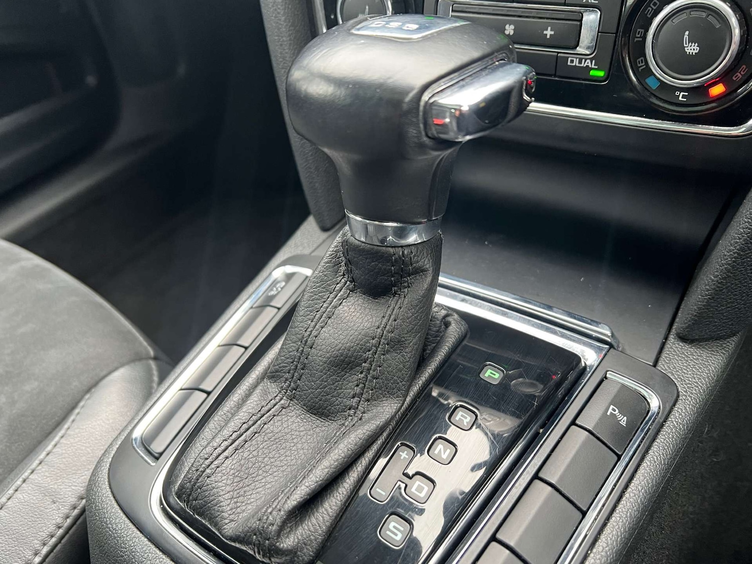 Used Skoda Superb 2011 for sale - 76863470: Photo 70