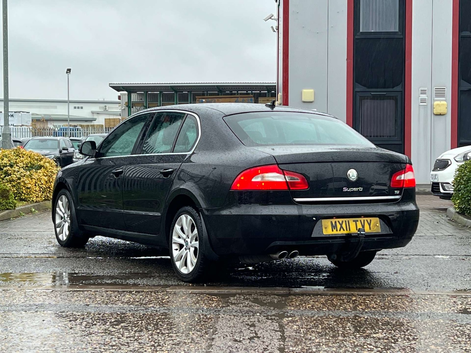 Used Skoda Superb 2011 for sale - 76863470: Photo 8