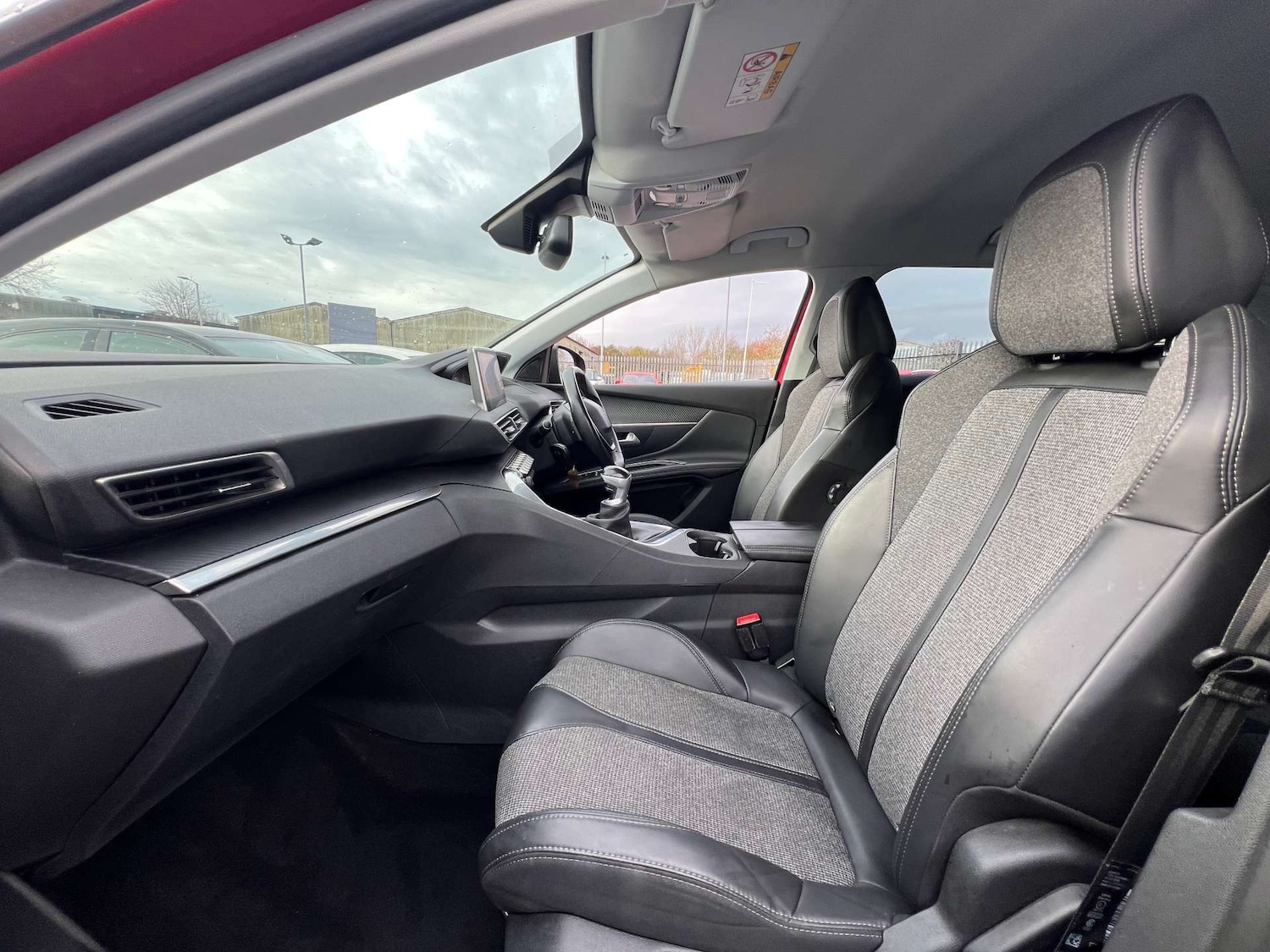 Used Peugeot 3008 2017 for sale - 78152382: Photo 38