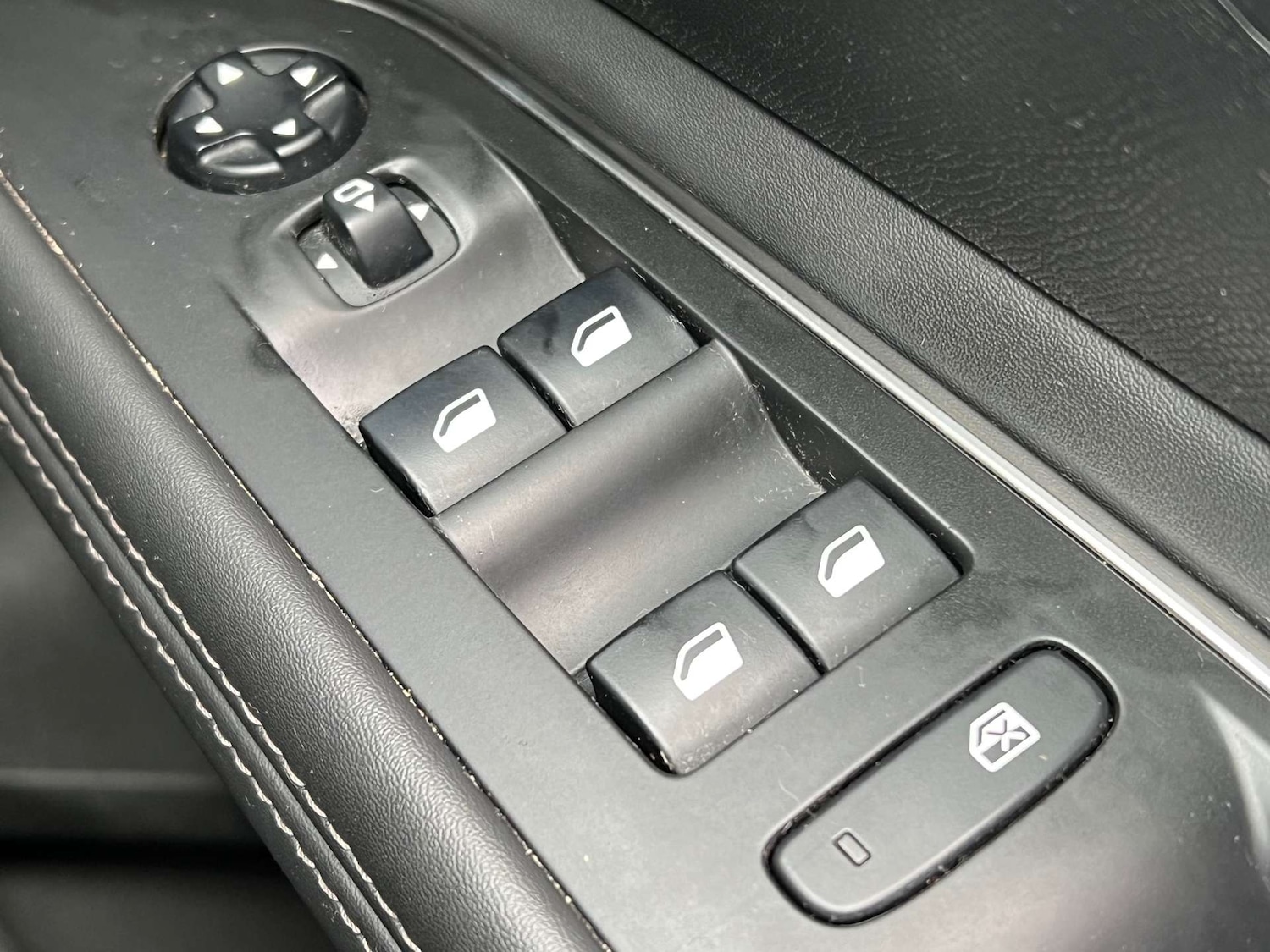 Used Peugeot 3008 2017 for sale - 78152382: Photo 66