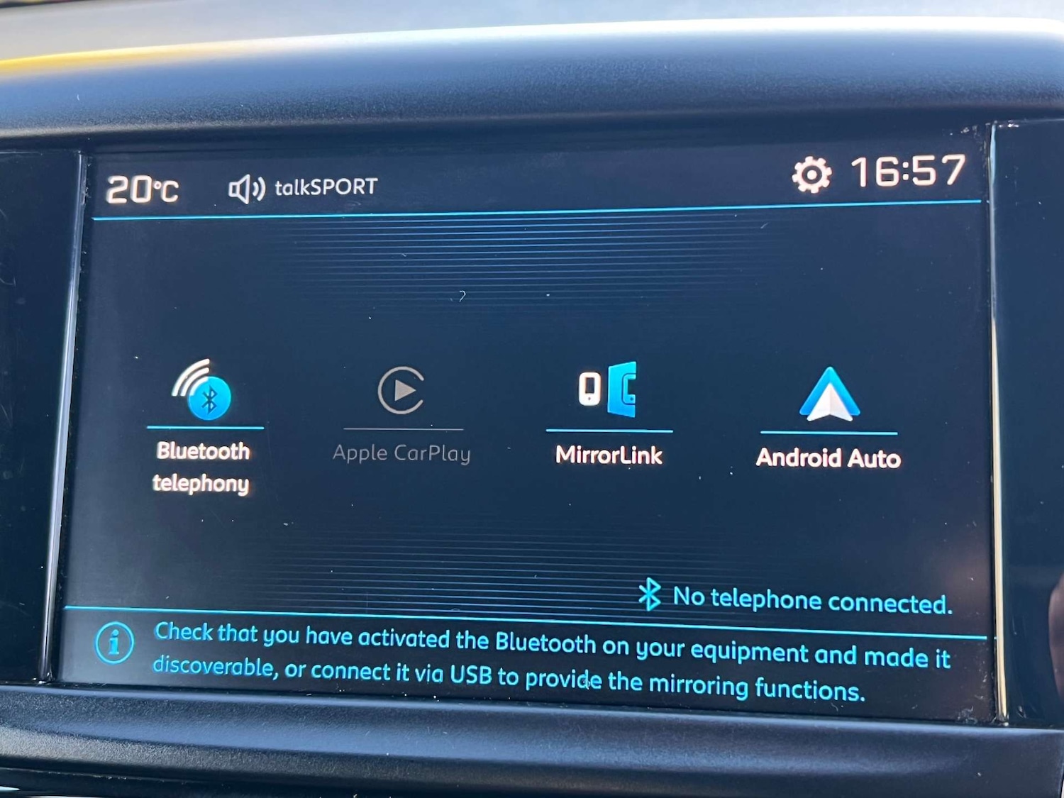 Used Peugeot 208 2017 for sale - 76181549: Photo 38