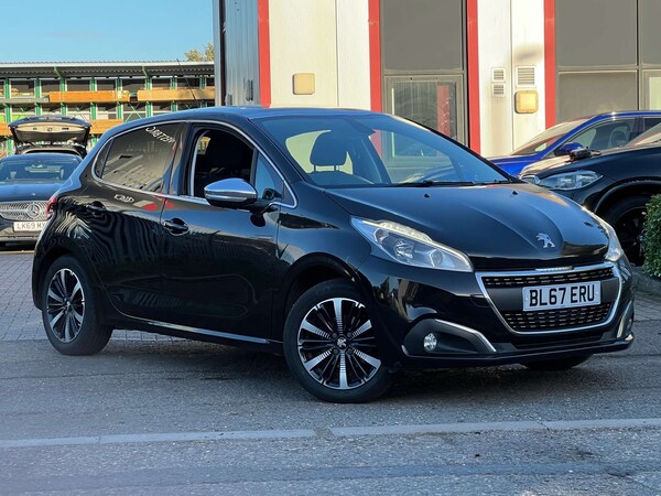 Used Peugeot 208 2017 for sale - 76181549: Photo 3