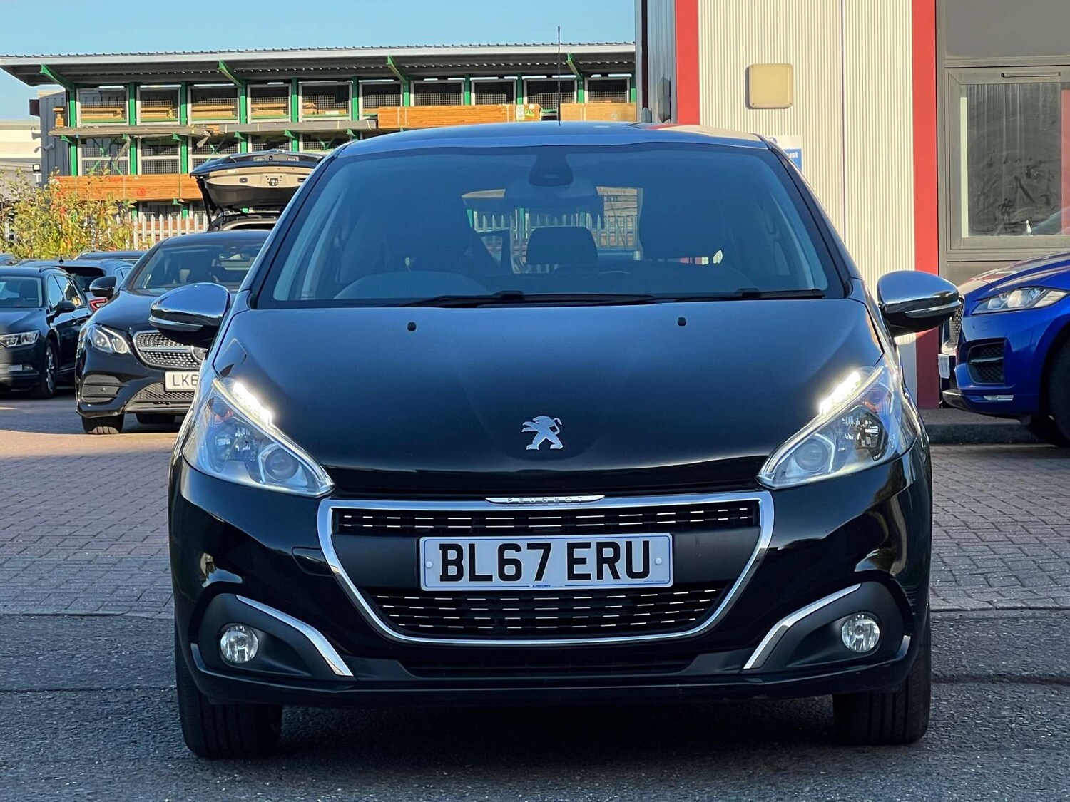 Used Peugeot 208 2017 for sale - 76181549: Photo 4