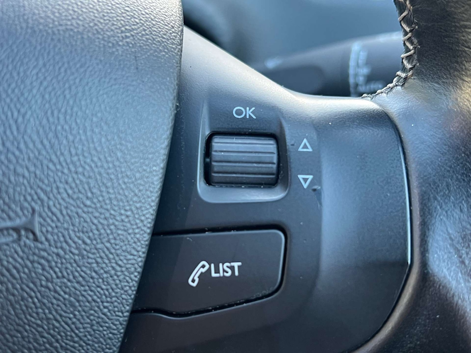 Used Peugeot 208 2017 for sale - 76181549: Photo 49