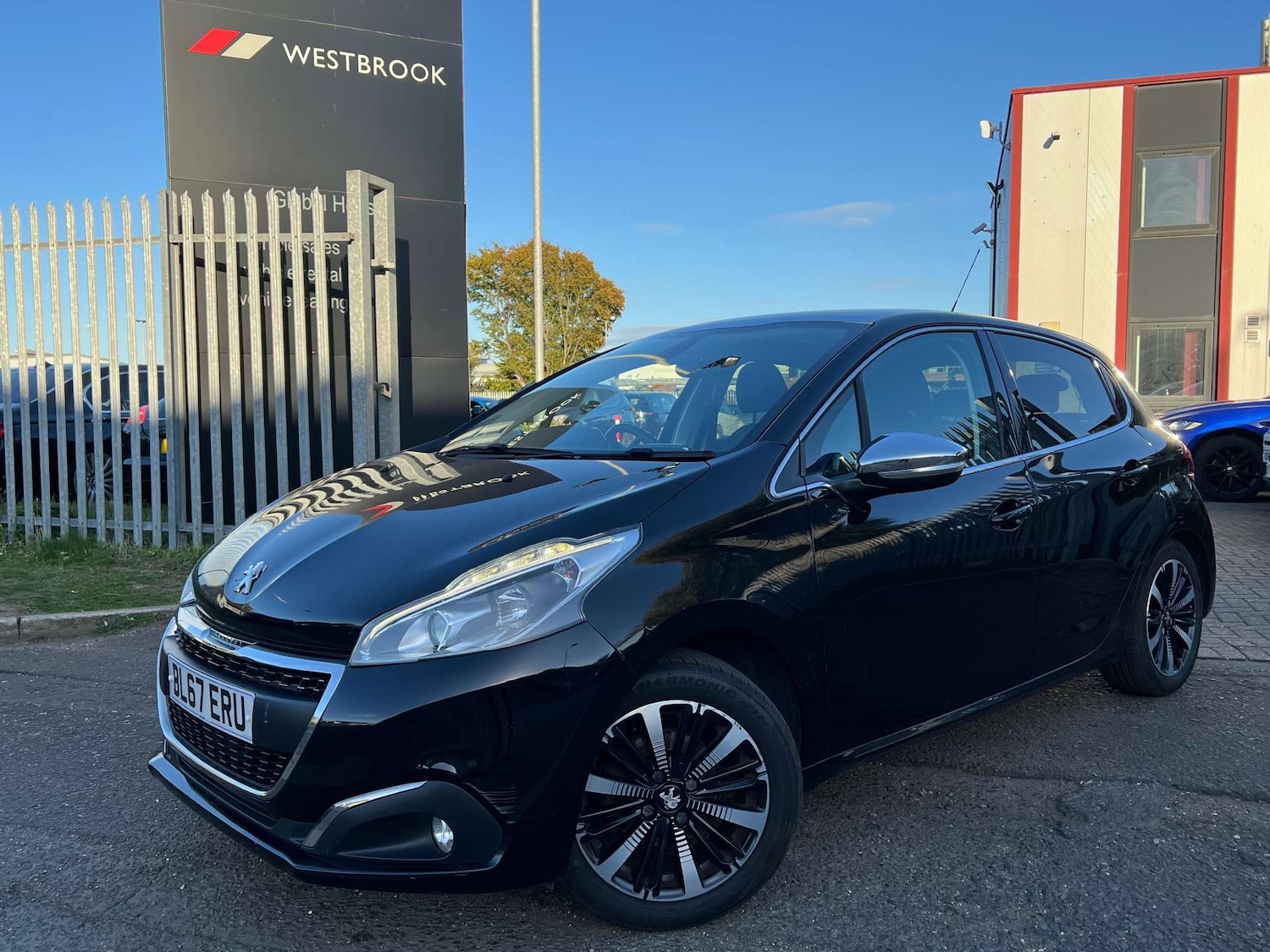 Used Peugeot 208 2017 for sale - 76181549: Photo 7