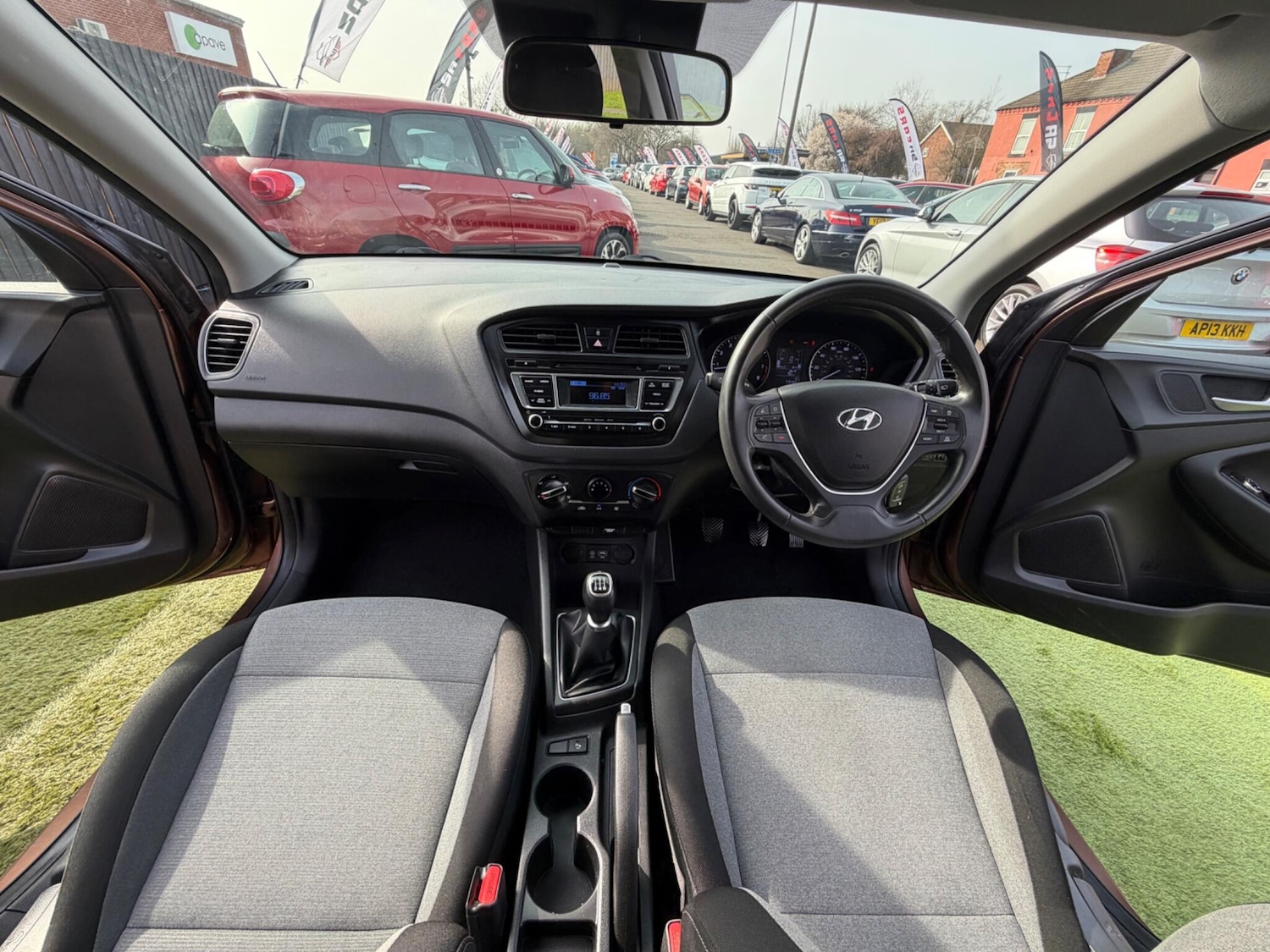 Used Hyundai i20 for sale - 77970675: Photo 35