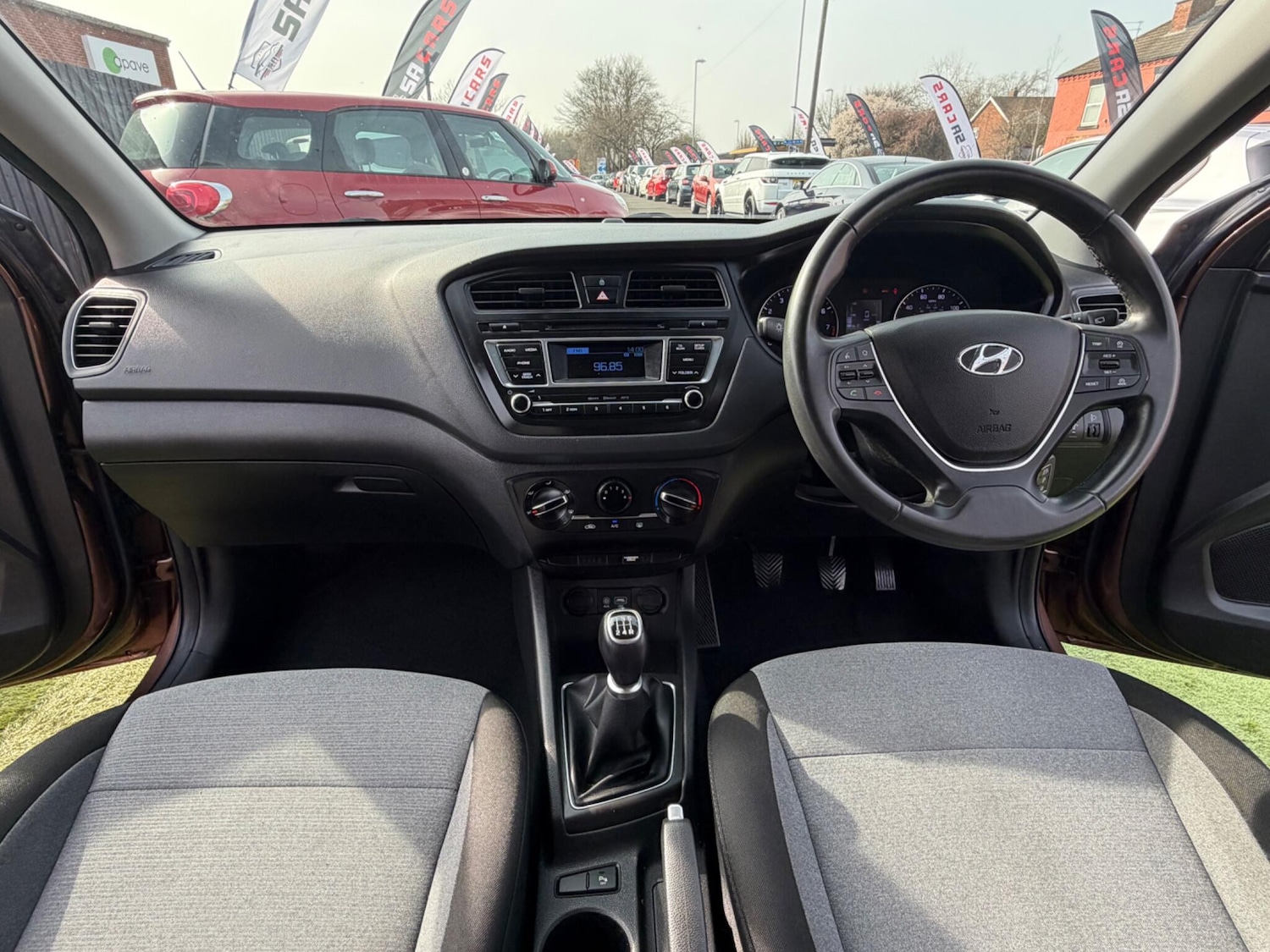 Used Hyundai i20 for sale - 77970675: Photo 36