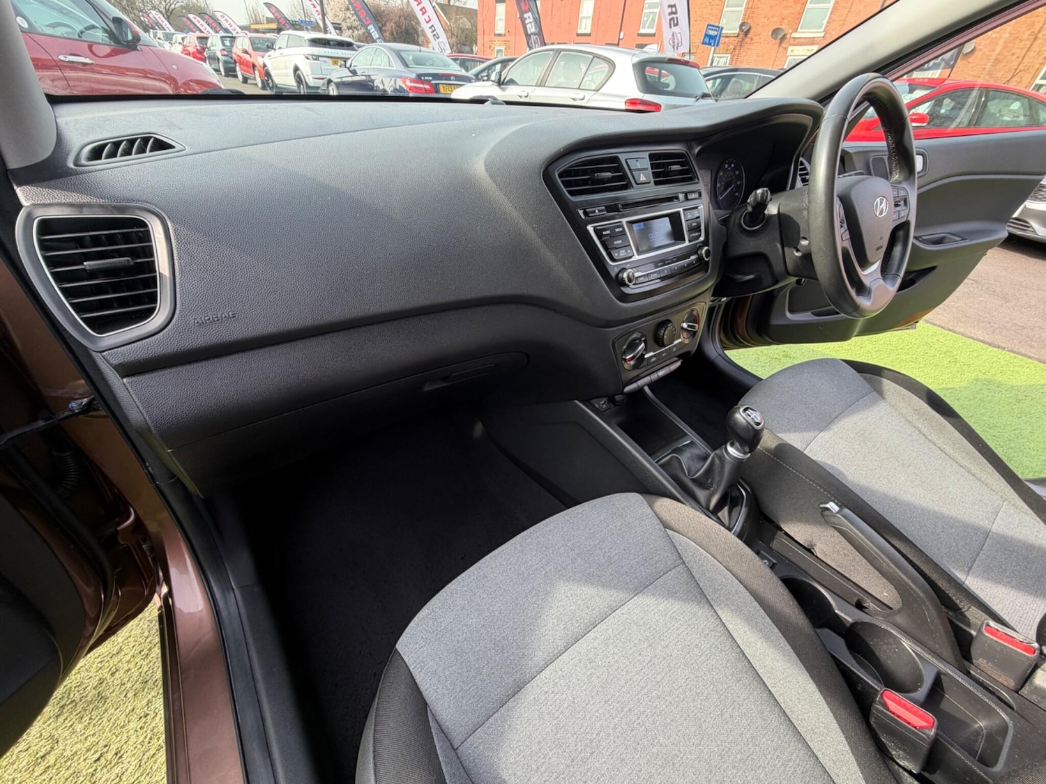 Used Hyundai i20 for sale - 77970675: Photo 39