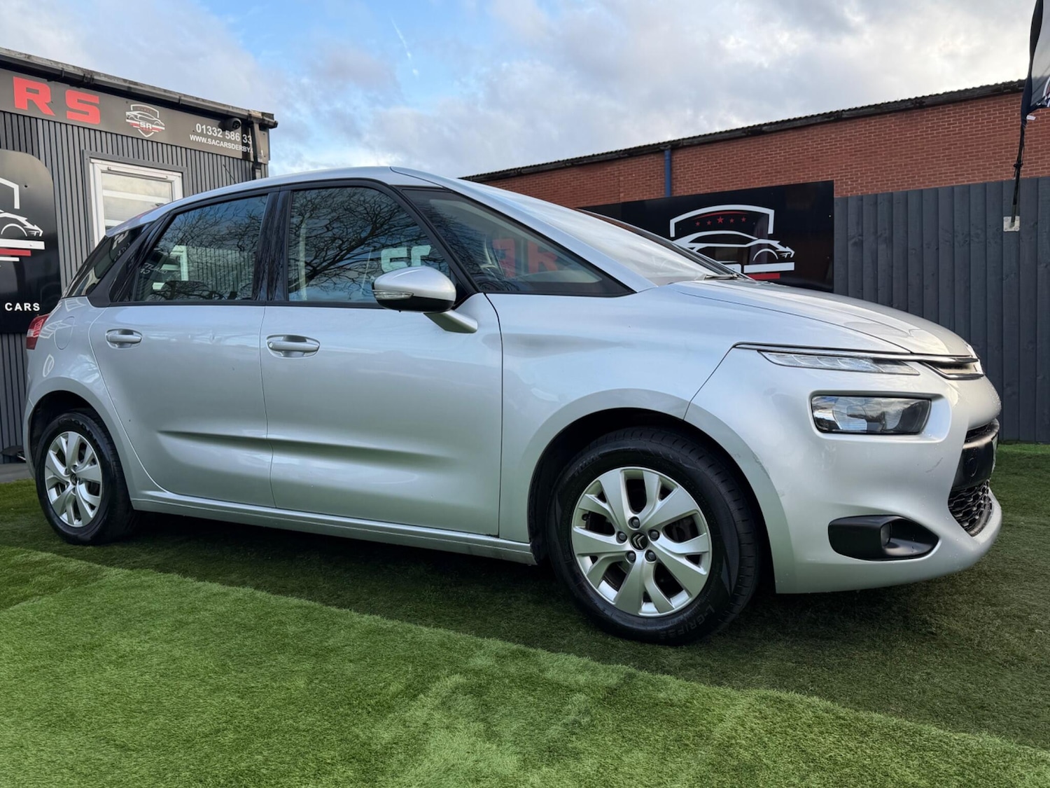 Used Citroen C4 Picasso 2014 for sale - 77314945: Photo 11