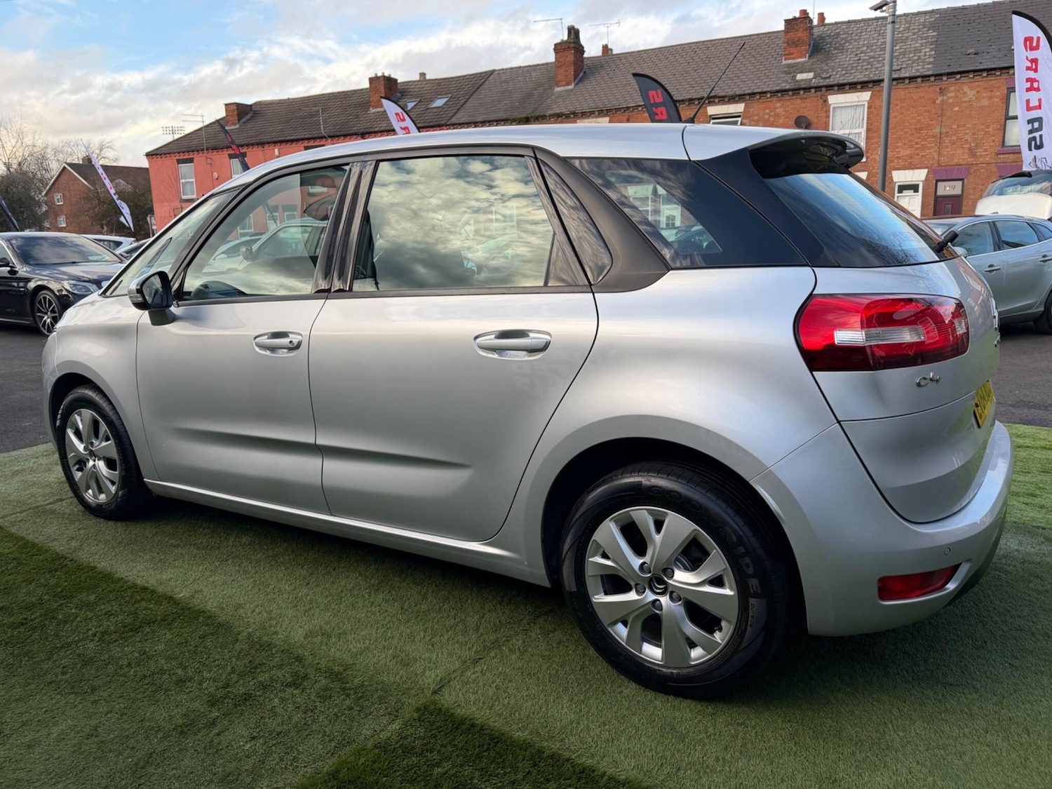 Used Citroen C4 Picasso 2014 for sale - 77314945: Photo 15