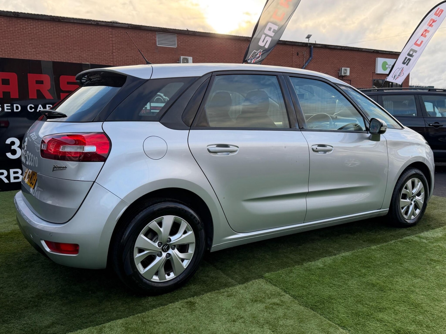 Used Citroen C4 Picasso 2014 for sale - 77314945: Photo 16