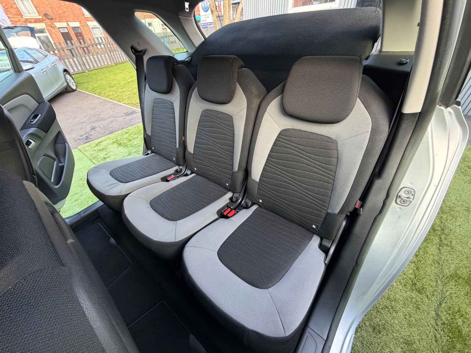 Used Citroen C4 Picasso 2014 for sale - 77314945: Photo 35