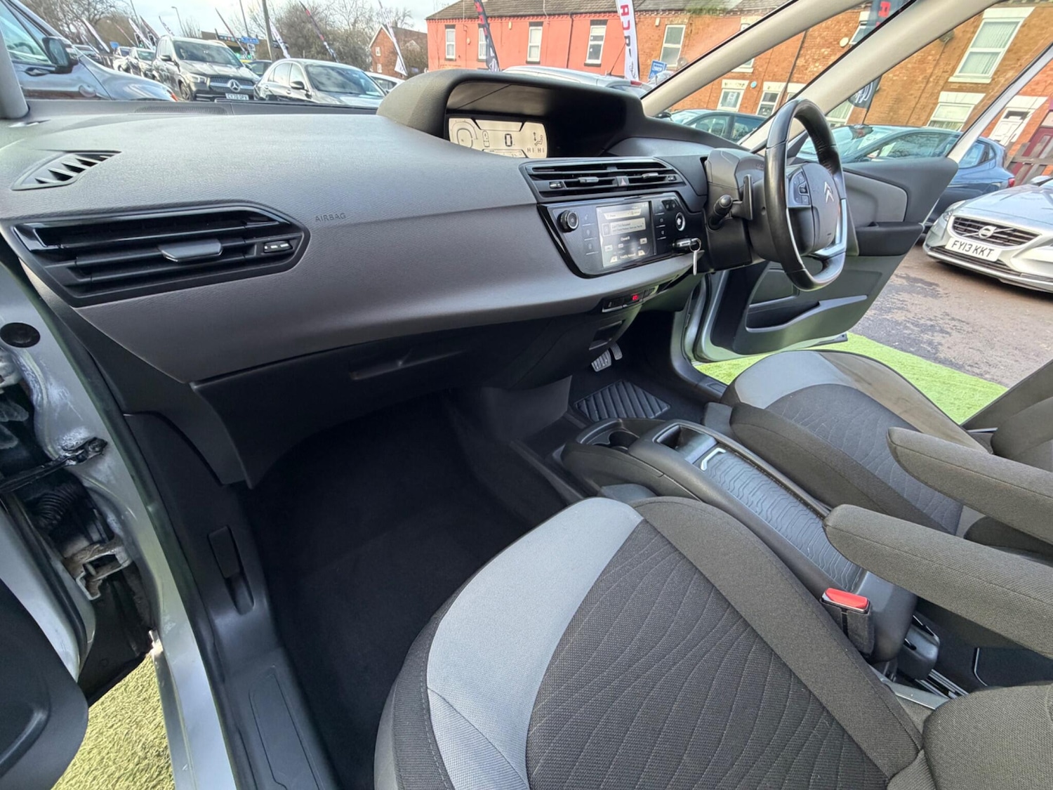 Used Citroen C4 Picasso 2014 for sale - 77314945: Photo 39