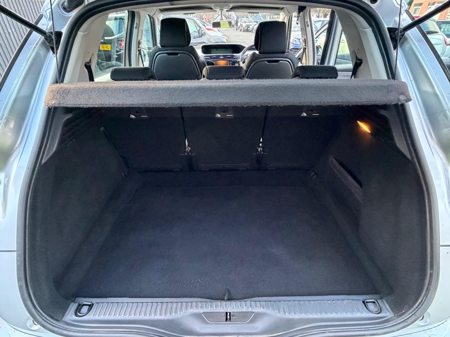 Used Citroen C4 Picasso 2014 for sale - 77314945: Photo 40