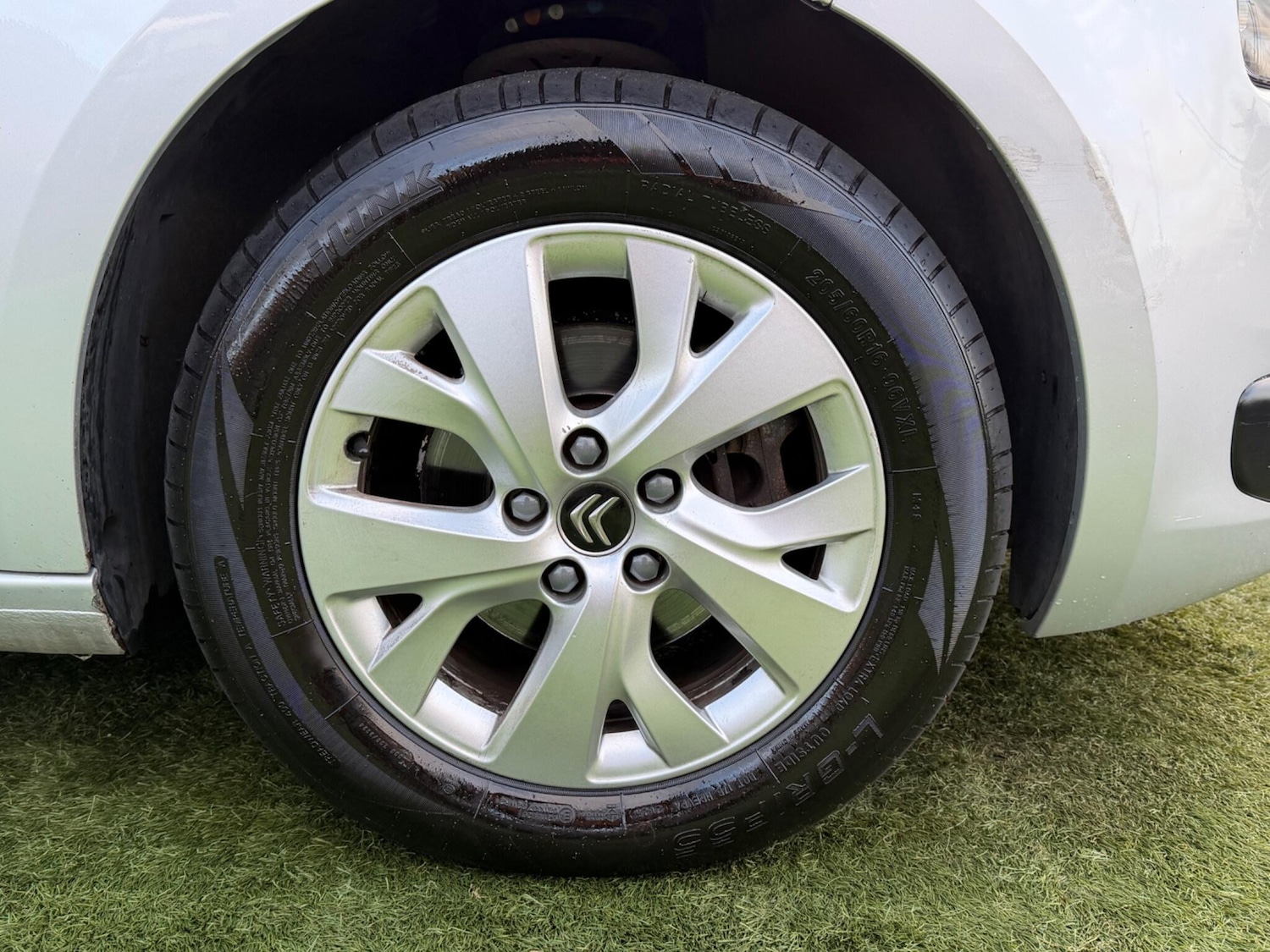 Used Citroen C4 Picasso 2014 for sale - 77314945: Photo 42