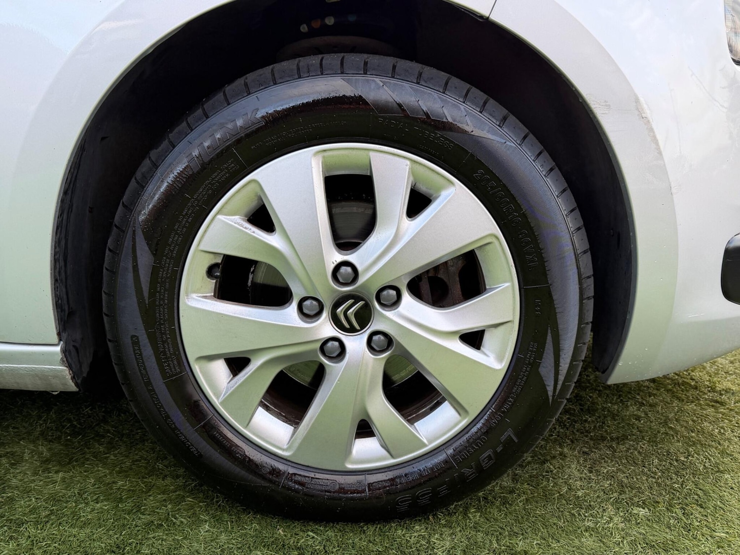 Used Citroen C4 Picasso 2014 for sale - 77314945: Photo 44