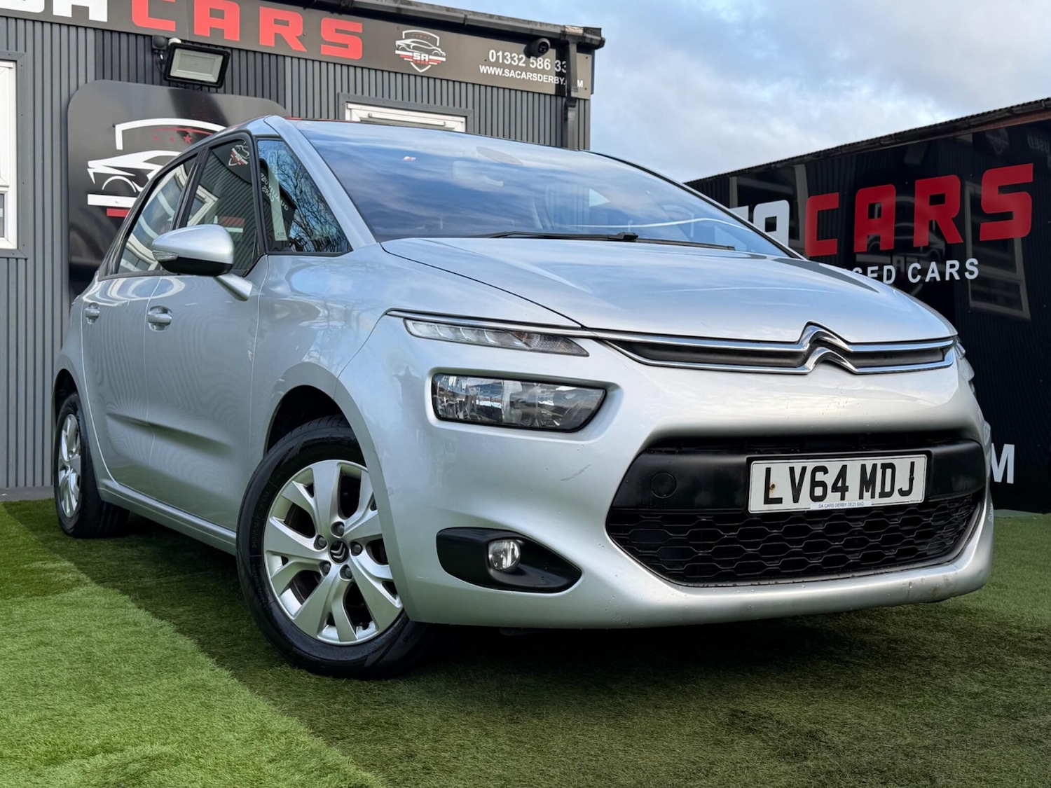Used Citroen C4 Picasso 2014 for sale - 77314945: Photo 9