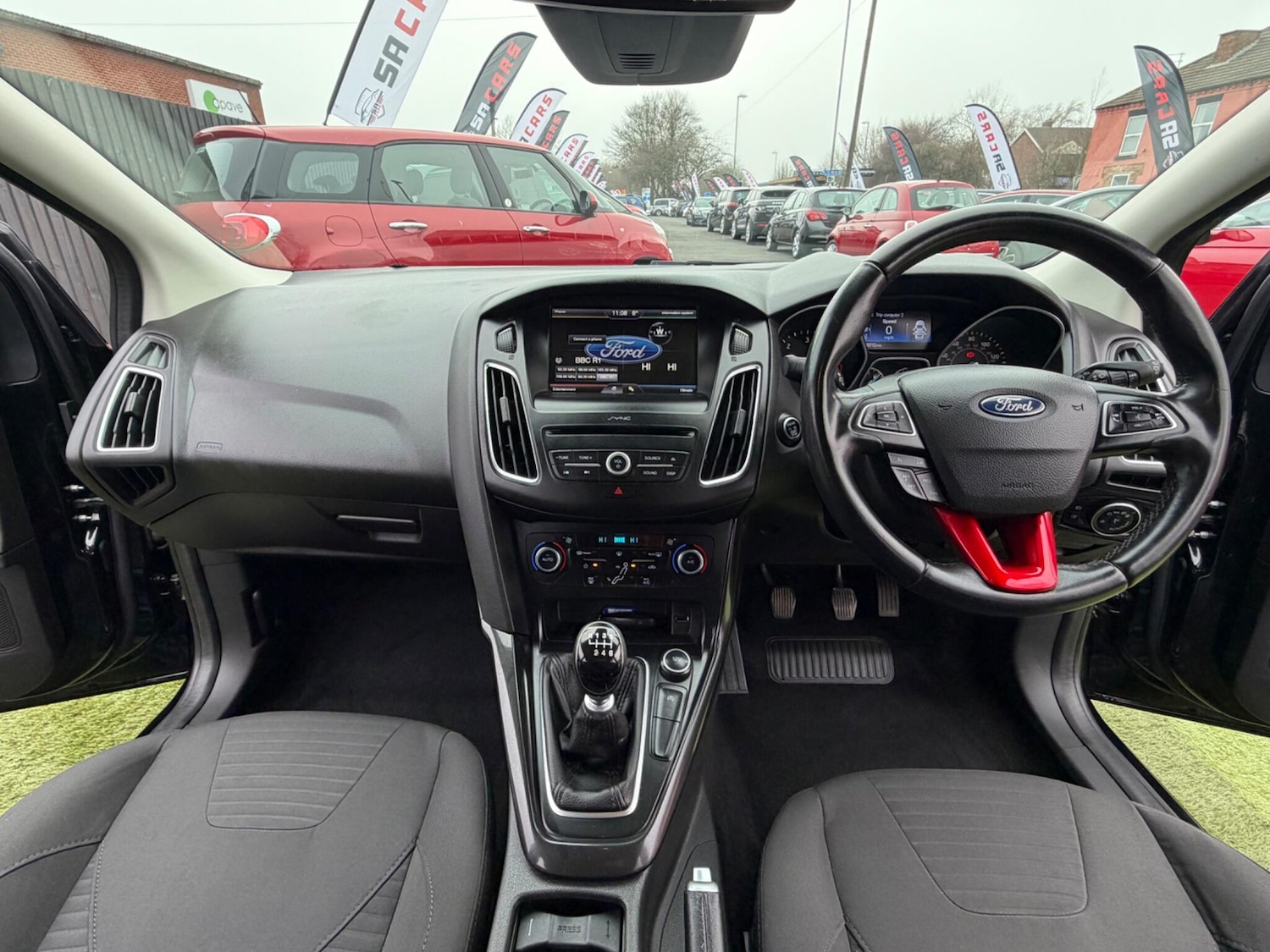 Used Ford Focus for sale - 77809048: Photo 2