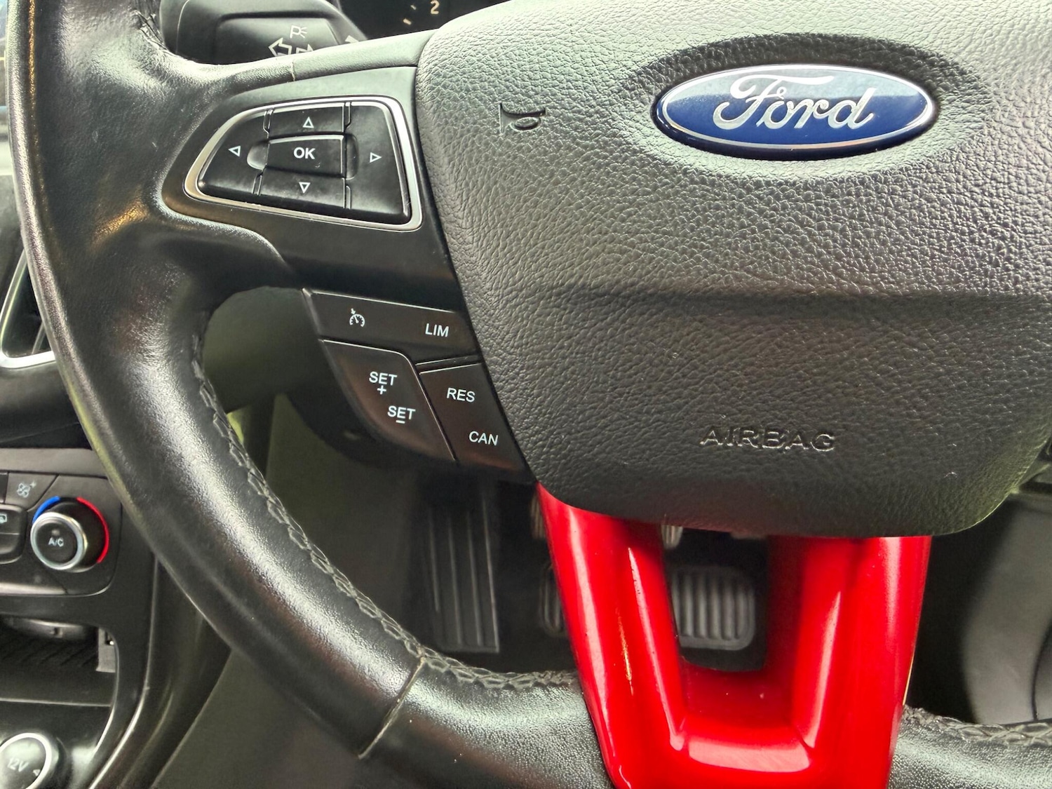 Used Ford Focus for sale - 77809048: Photo 21