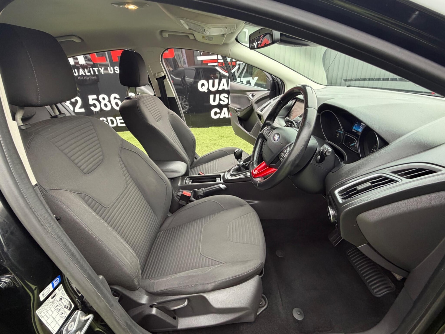 Used Ford Focus for sale - 77809048: Photo 27